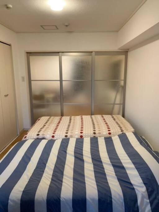 ２ Beds. Comfortable . Dotonbori / Kuromon Market. โอซาก้า ภายนอก รูปภาพ