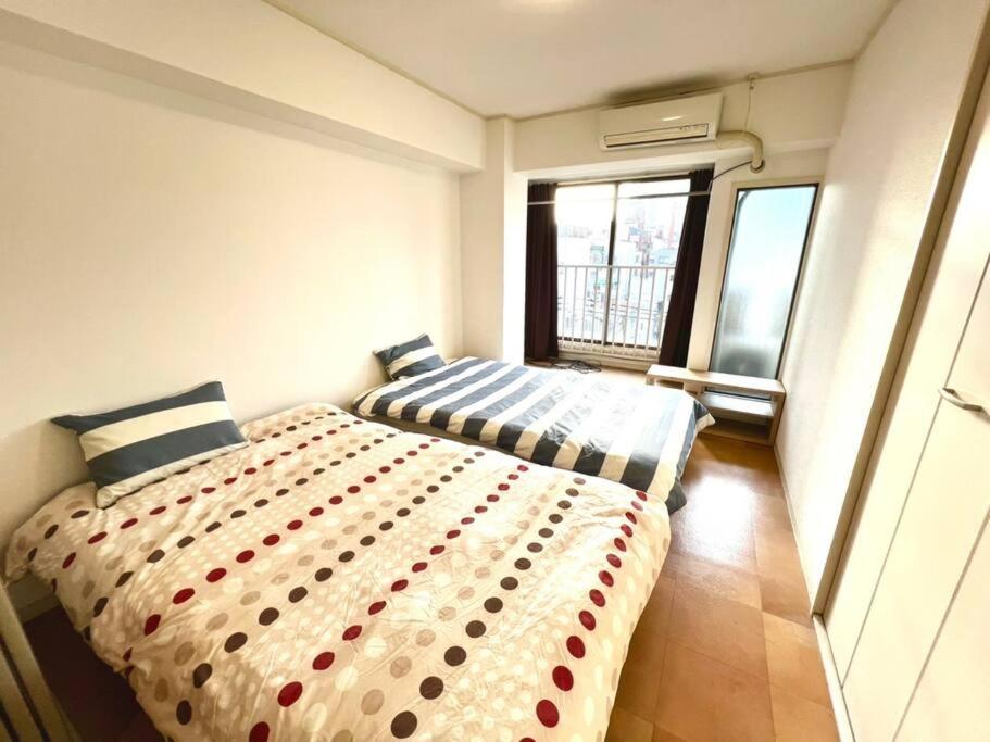 ２ Beds. Comfortable . Dotonbori / Kuromon Market. โอซาก้า ภายนอก รูปภาพ